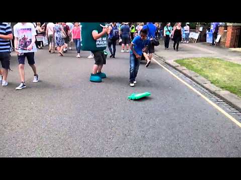 Epic High Five Fail// VINE COMPILATION//