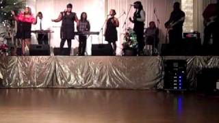 Kemistree Band in Concert  Singing - Lets Rock