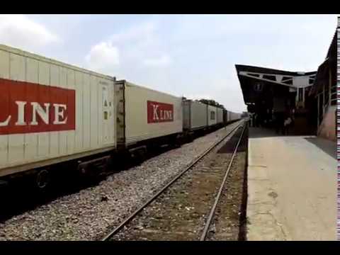 MIXED CONTAINER FREIGHT | Katni WDM 2 | Kishangarh Railway Station | Indian Railways