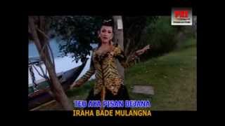 Download lagu Dewi Azkiya - Kapinis mp3 Download lagu Dewi Azkiya - Kapinis mp3