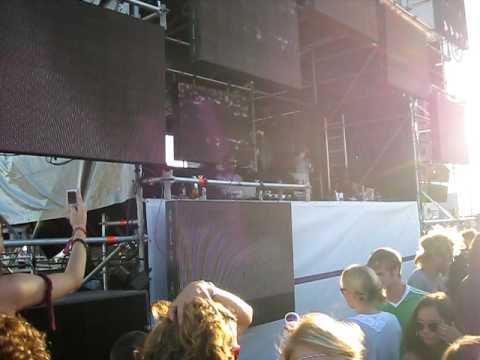 Carl Craig playing at Voltt loves Summer