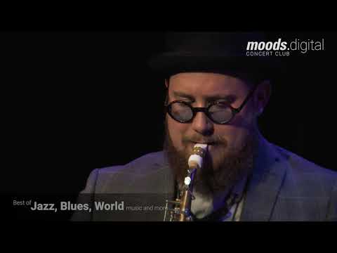 Ostkreuz - Simon Spiess Trio live at Moods 2018