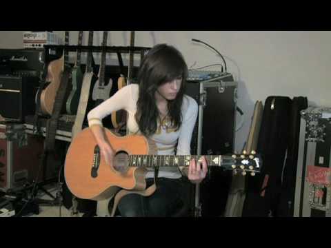 Kate Voegele Teaches "99 Times" On The Guitar