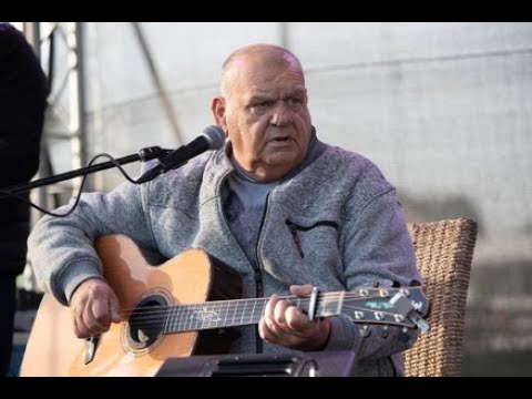 Legendární písníčkář František Nedvěd (73) nejprve v březnu prodělal operaci srdce a nyní ho zlobí h