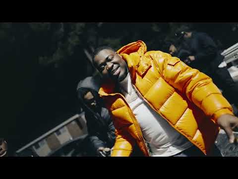 Black O ft Ray Jefe & TrapBaby RiChNRollxn - Poverty ( Official Video )