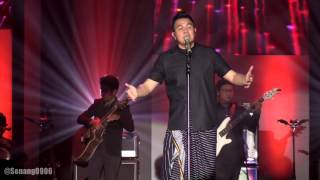 Tulus - Sewindu @ JJF 2017 [HD]