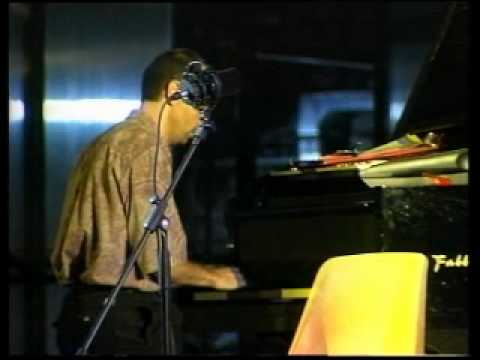 EMF Lanciano - Anno 2000 - Lucio Dalla e Nunzio Rotondo Quintet.avi