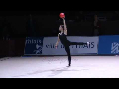 Ambre CHABOUD (FRA) ball - 2014 Thiais podium trainings