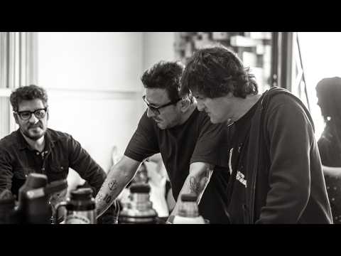 No Te Va Gustar and Ciro y Los Persas