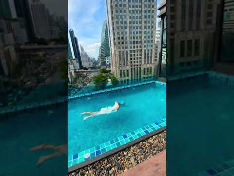 Would You Swim on This Rooftop Pool?!
