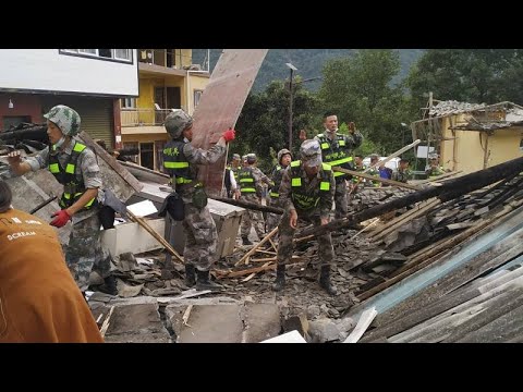 China: 74 Tote und 250 nach Erdbeben