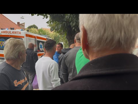 Apeluri la „pace, unire, credință, dragoste” din partea ambelor „tabere la vedere” din Parohia Sânicolaul Mic... dar doar pe rețelele sociale