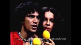 Gal Costa e Caetano Veloso - "Alguém cantando" (Fantástico 1978) - Editado