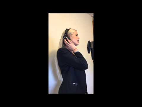 Female Vocalist w/ the Los Angeles Jazz Trio for Hire for Weddings in LA