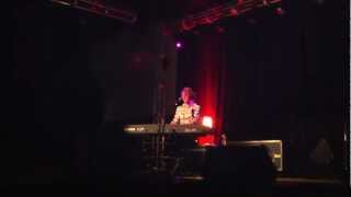 Jon Mclaughlin - &quot;Amelia&#39;s Missing&quot; Live