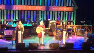 The First Noel - Emmylou Harris &amp; Kree Harrison