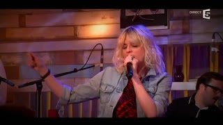 Hollysiz "Daisy Duke" - C à vous - 06/03/2014