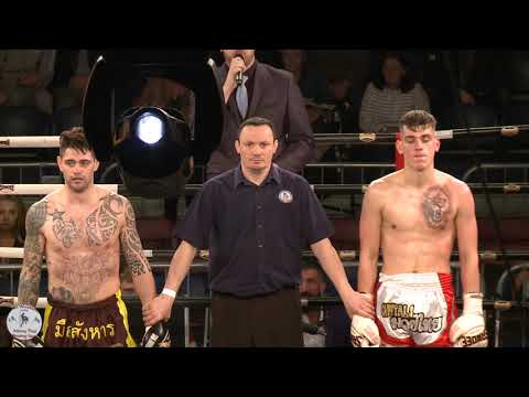 Sam Keating vs Emil Turczyn - Capital 1 / Lion Fight 52
