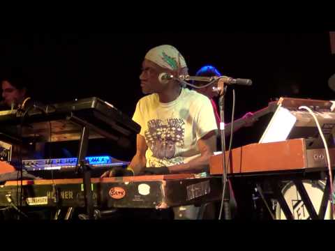 Funkentelechy - Bernie Worrell - All Eyes On Video