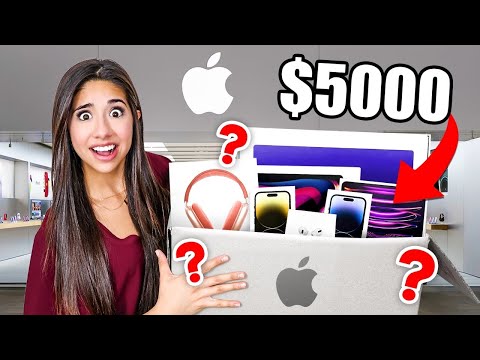 I Gave An Apple Store Employee $5,000 To Make Me A Mystery Box!