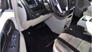 preview picture of video '2012 Chrysler Town & Country Used Cars Waterloo IA'