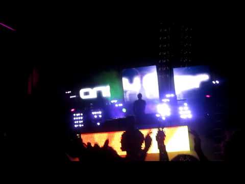 Super8 & Tab - Black Is The New Yellow (Protoculture Remix)