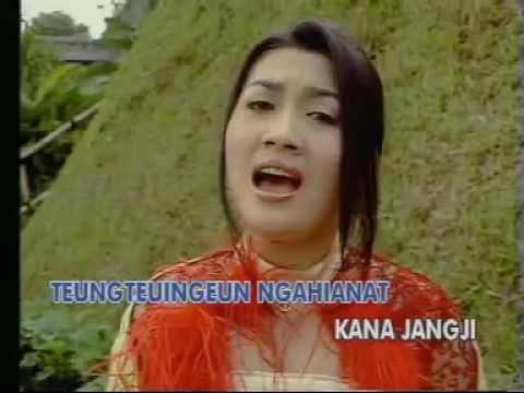 Tembang Pasundan  :  Rya Fitria - Tega