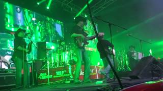 EL AMOR DE NOSOTROS DUELO