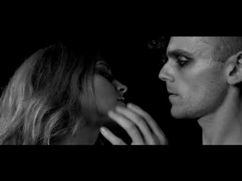Video thumbnail for Off With Your Head