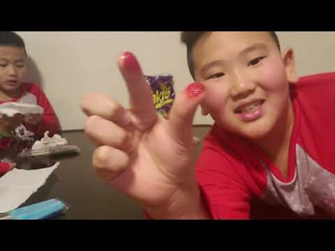 Ep 6-The SillyKids do a Hot Taki Challenge. (Muk Bang) eating show