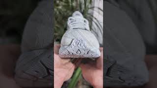 Download lagu The iconic New Balance 2002R Protection Pack just got a GORE-TEX upgrade! 🌧️ mp3