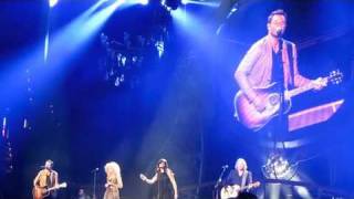 ACM: Fan Jam - Little Big Town "Shut Up Train"