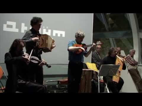 Mont-Joia - "Totei bargiers de Lengadòc" (Jan-Mari Carlotti) - Atrium, Torino 8-12-2004