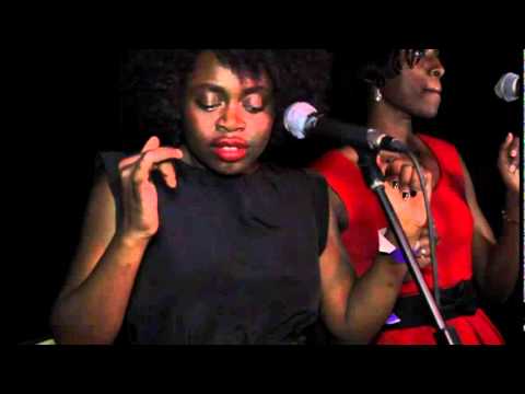 ILUVLIVE 20 Dec 2010 Nutty P @ The Queen of Hoxton