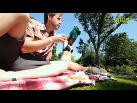 Trailer-Vorschau: Auf 3 Sofas durch ...