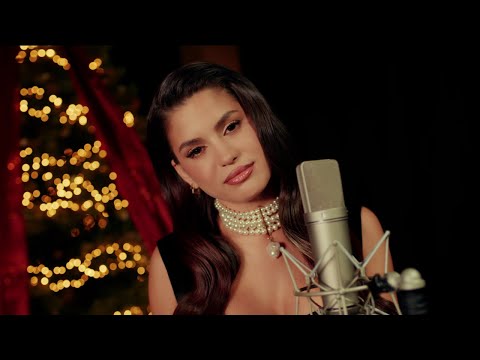 Pia Ioana - De Craciun (Official Video)