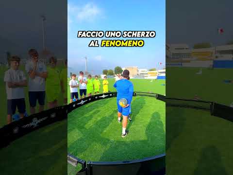 Che SCHERZO è STATO!? 😂 #calcio #soccer #1vs1