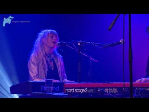 Anything 'bout June - Unni Wilhelmsen feat. Henning Kvitnes