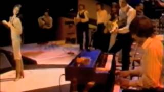 Someday Soon   CRYSTAL GAYLE