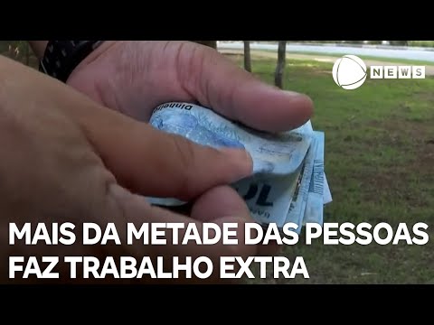 56% das pessoas fazem trabalho extra para aumentar a renda
