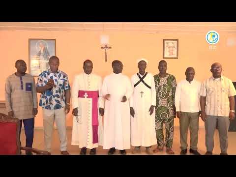 Ordination épiscopale de Mgr ASSANDE Ekou en direct de la place Henri Konan BEDIE dAgboville.