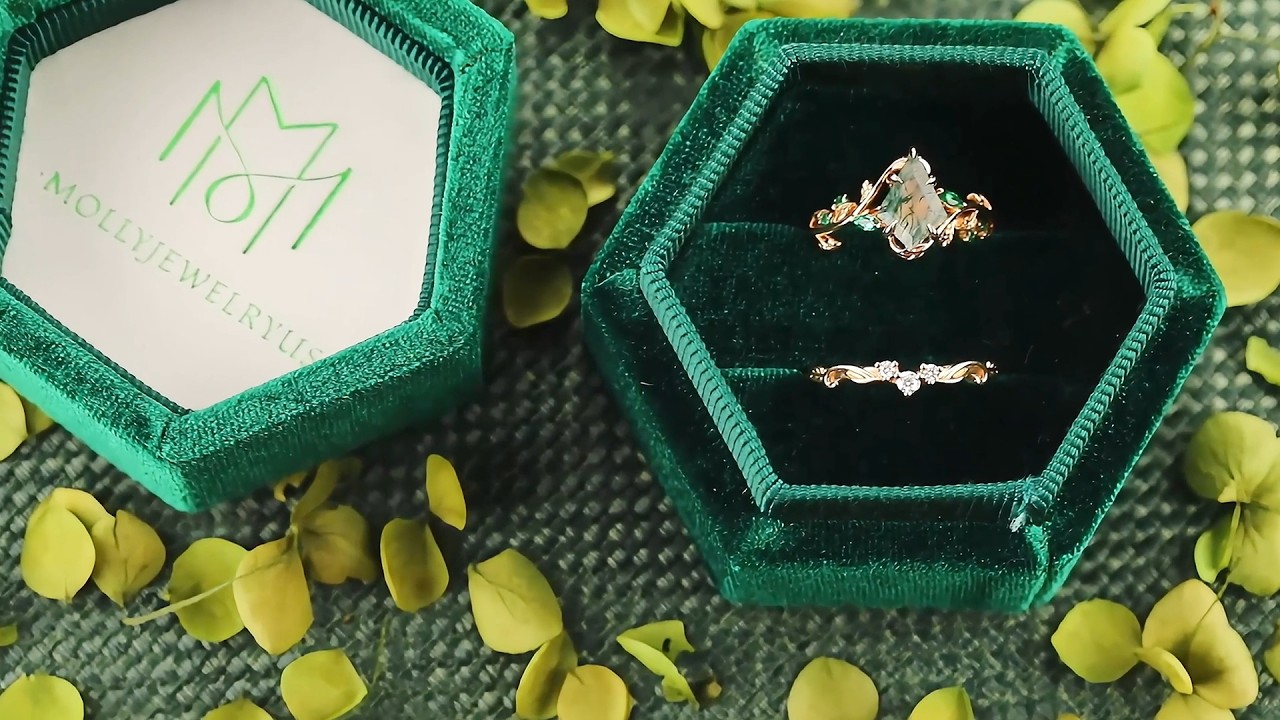 Kite Cut Moss Agate Nature Inspired Engagement Ring Set