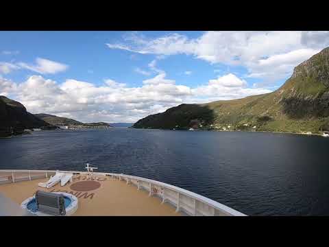 Norway Cruise - Leaving Måløy