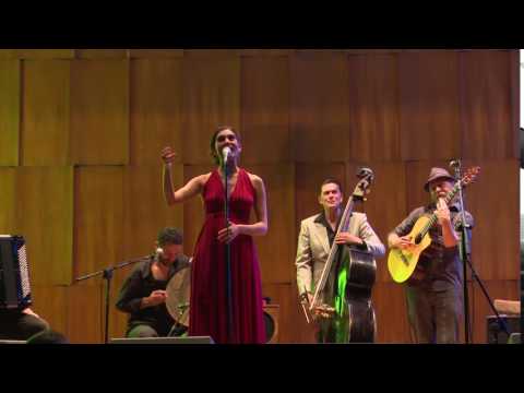 Barcelona Gipsy balKan Orchestra Live at Kolarac (2017)