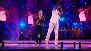 Festival de Viña 2011, Carlos Baute, Colgando en tus manos