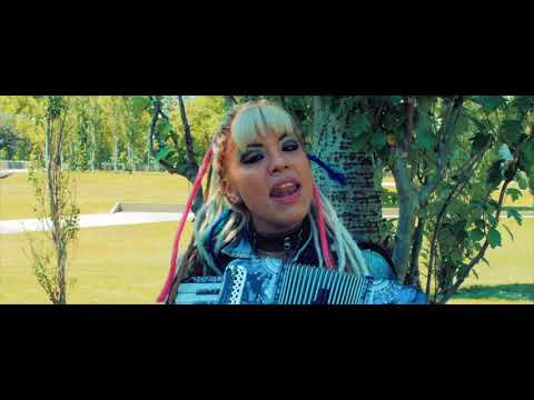 Azul Carrizo - Lucharé (Video Oficial 2018)