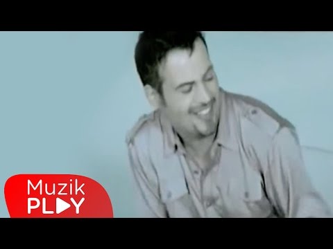 Hakan Peker - Salına Salına  (Official Video)