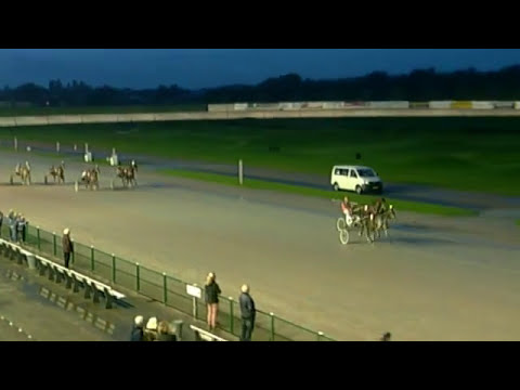 Victoria Park Wolvega 12-10-2013 KOERS 3 TINTIN RENKA - R. EBBINGE