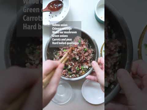 Pãezinhos de porco cozidos no vapor vietnamitas (Bánh Bao)