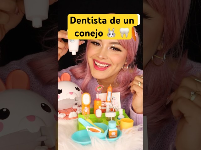 Vídeo relacionado con NICI Glubschis: El Original, El Conejo Wolli-Dot de Glubschis 25cm, Conejito Acostado con Grandes Ojos Brillantes, Suaves Juguetes Esponjosos para Amantes de los Peluches, 46925